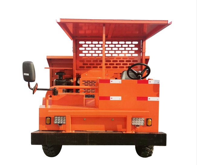 四驅(qū)四不像車廠家-四驅(qū)怪樣子車運(yùn)用時(shí)注意事項(xiàng)