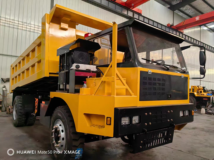 礦用運(yùn)輸車：提升礦山運(yùn)輸效率的得力助手